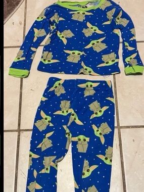 Star Wars matching pajama set Size 4T